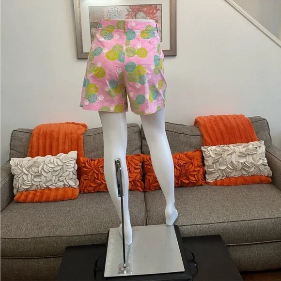 ❣️Lilly Pulitzer White Label Sand Trap Print Shorts❣️ - Picture 5 of 9
